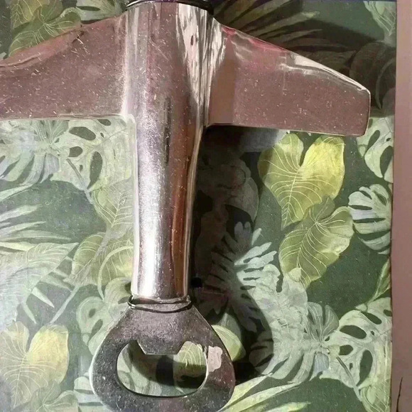 Plane bottle opener - Picture 3 of 3